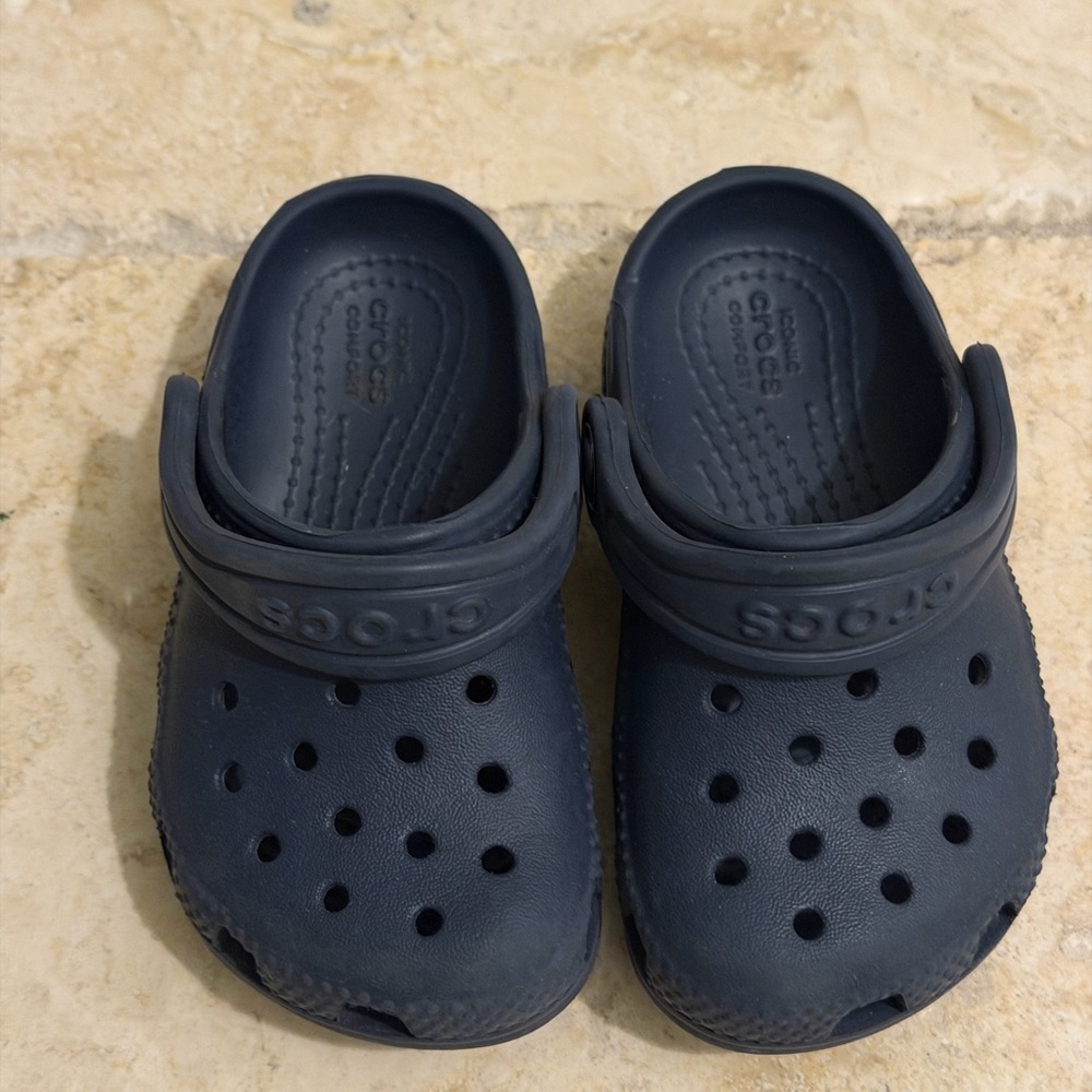 CROCS Toddler Navy Clogs
